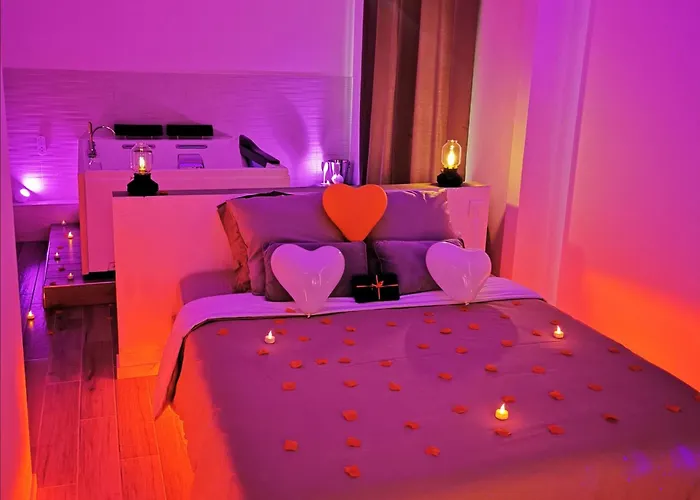 Instant Cosy Hotel