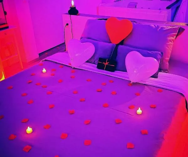 Instant Cosy Hotel *